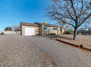 608 Bhutan Dr SE, Rio Rancho, NM 87124