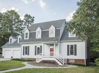 111 Whispering Pines Ct, Cary, NC 27511