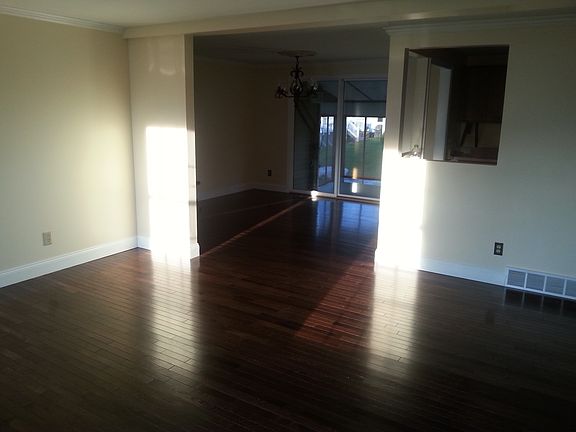 4th image of 8147 Balsamwood Lane