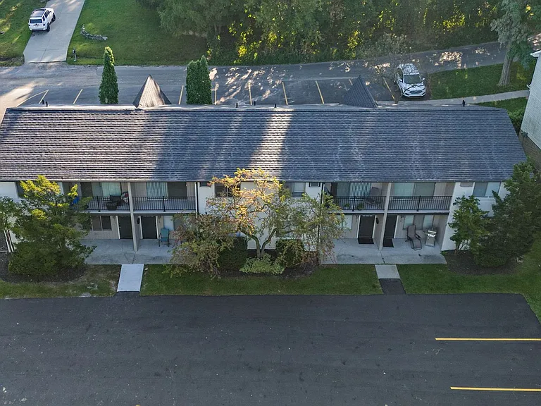 Milford Village Flats — Photo 40