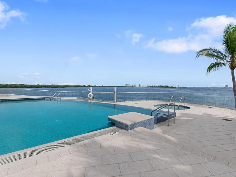 100 Lakeshore Dr #957 — Photo 36