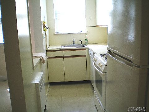 5th image of 100 S Village Ave APT 1B