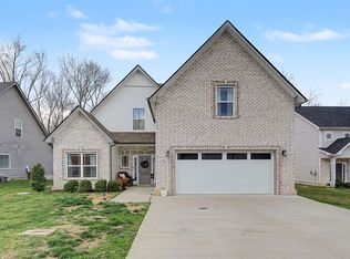 1042 Brightwood Ct, Clarksville, TN 37043