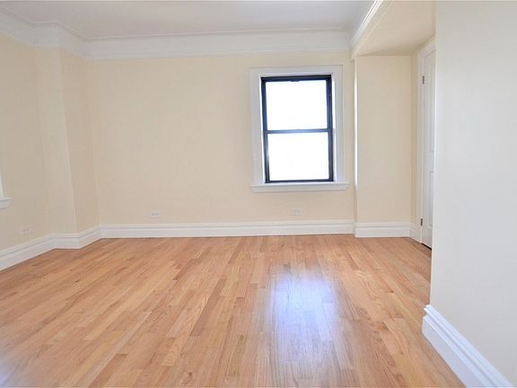 4th image of 95 Christopher St APT 10d
