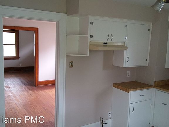 4th image of 118 N Glenellen Ave
