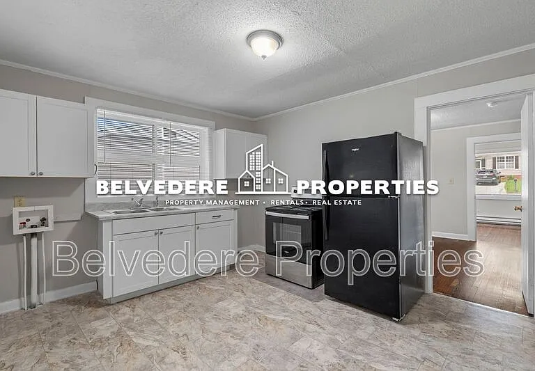 114 Charles Ave #B — Photo 12