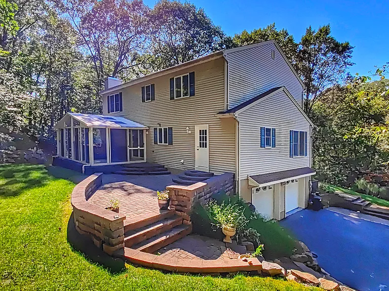 281 Kinnelon Rd — Photo 8