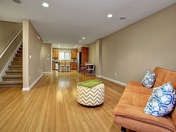 3rd image of 8714 Mary Ave NW