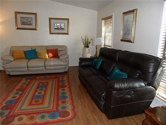 4th image of 11739 Featherbrook Dr