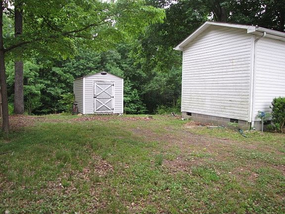 4th image of 177 Avalon Dr