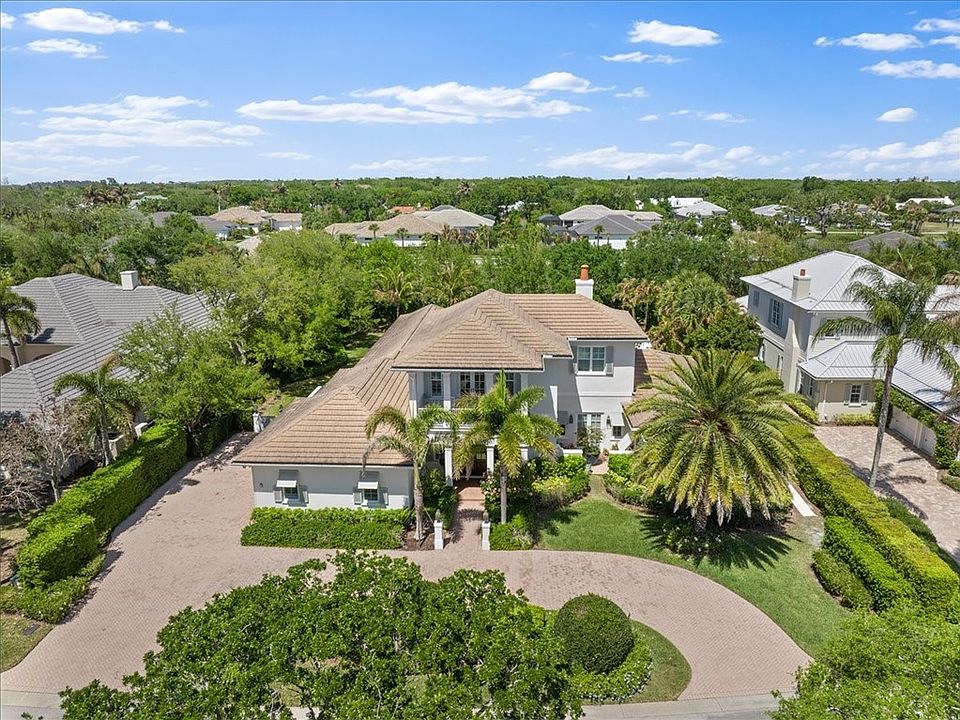 1st image of 520 Palm Island Ln