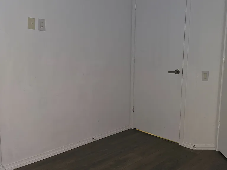 45 Charles St E #3002 — Photo 14