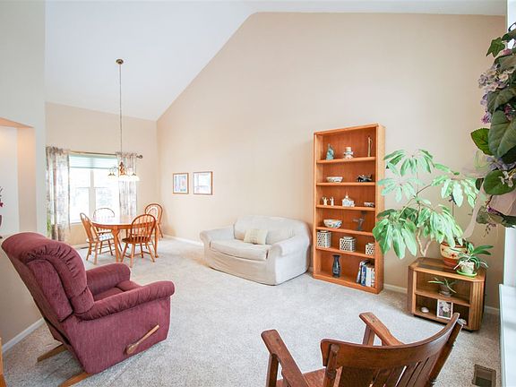 4th image of 5054 Westford Ct
