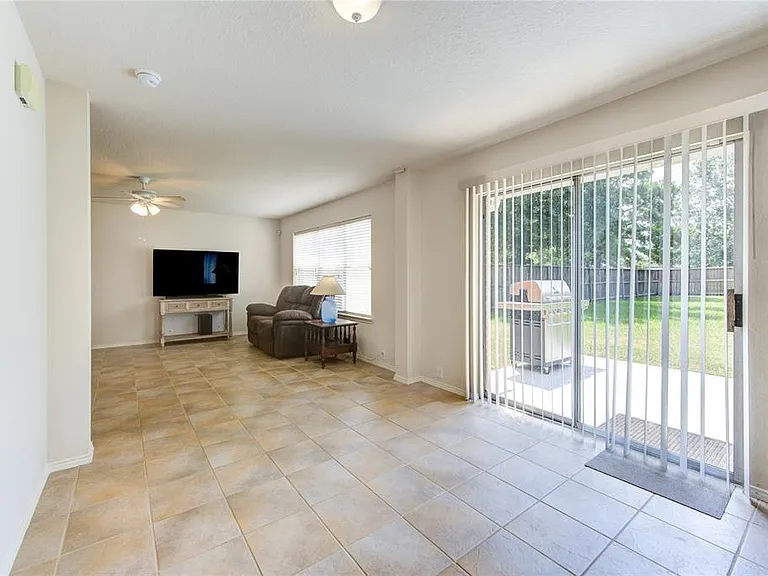 21207 Barker Canyon Ln — Photo 13