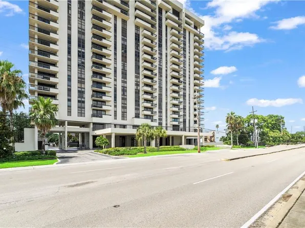 300 Lake Marina Ave APT 7C, New Orleans, LA 70124