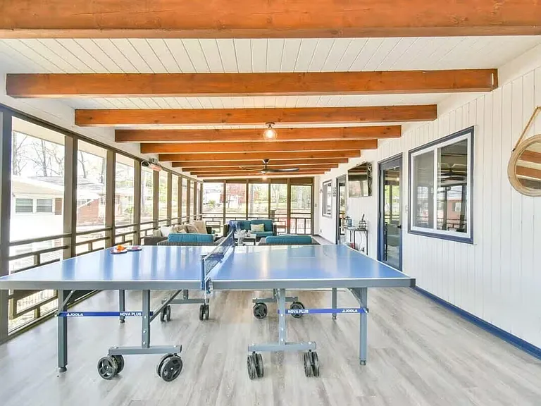 6830 Bailey Dr — Photo 16