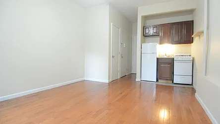 Rented by City Connections Realty