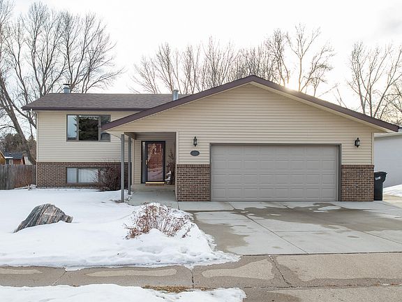 2nd image of 221 Estevan Dr