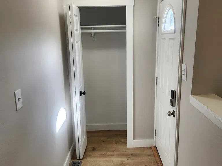 8139 Grand River Rd #2 — Photo 19