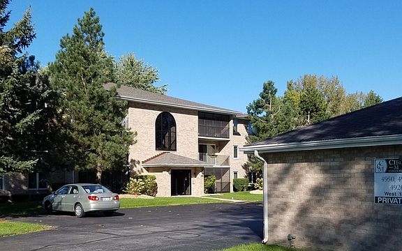 2nd image of 4950 W 134th Ct #507
