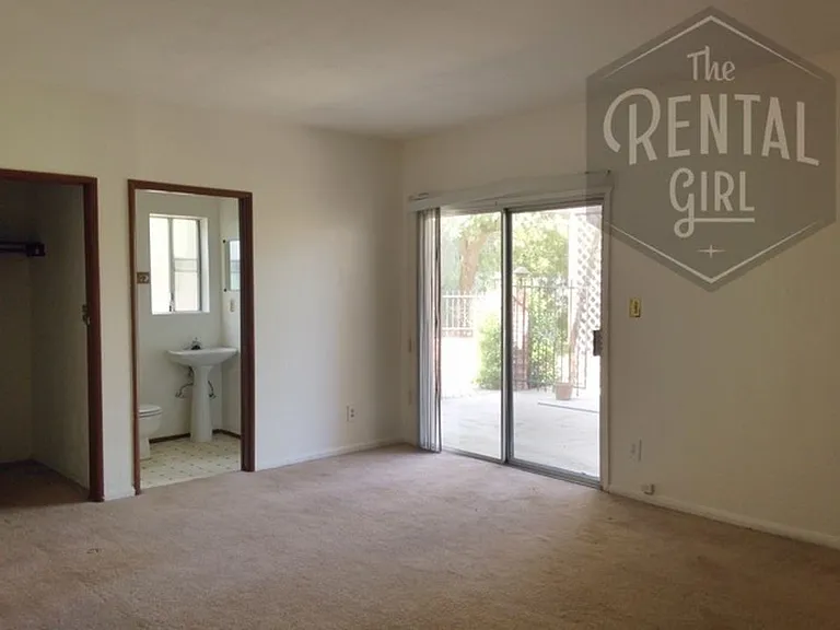 5723 Stansbury Ave #1 — Photo 2
