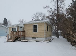 1316 13th St N, Moorhead, MN 56560