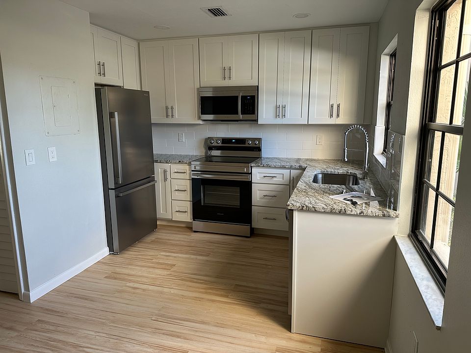 1st image of 2727 75th St W APT 1AF