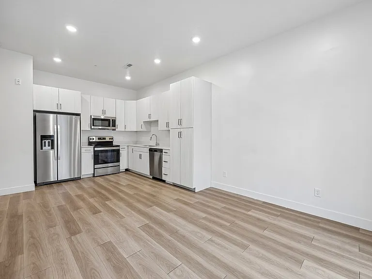 Wasatch View Apartments — Photo 49
