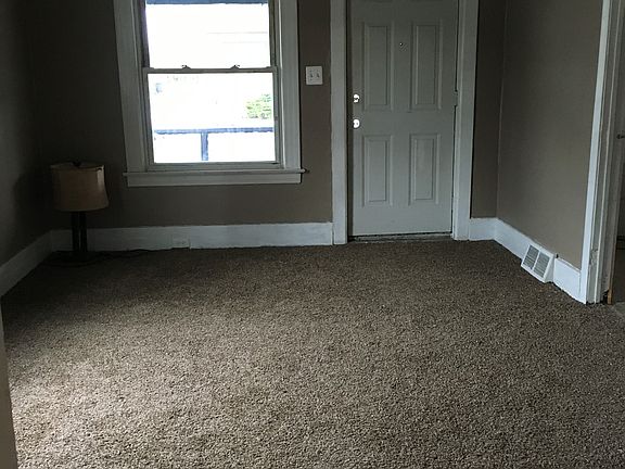 5th image of 2827 4th St