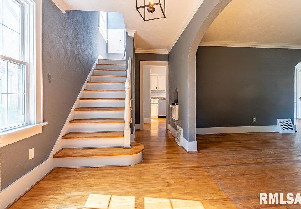 610 W Forrest Hill Ave, Peoria, IL 61604 Zillow