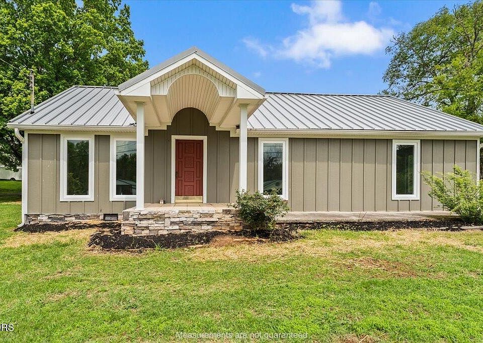 1st image of 1058 Thorn Grove Pike