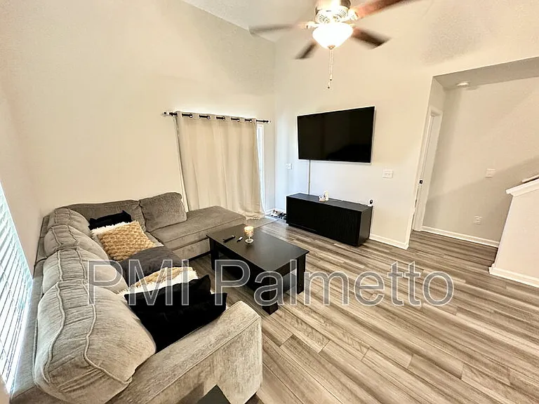 409 Eclipse Ln — Photo 10