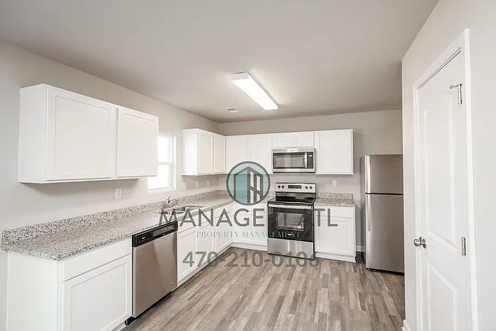 204 Indian River Dr — Photo 6