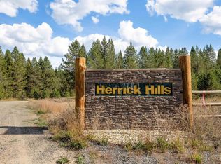 47 Coit Dr, Cascade, ID 83611