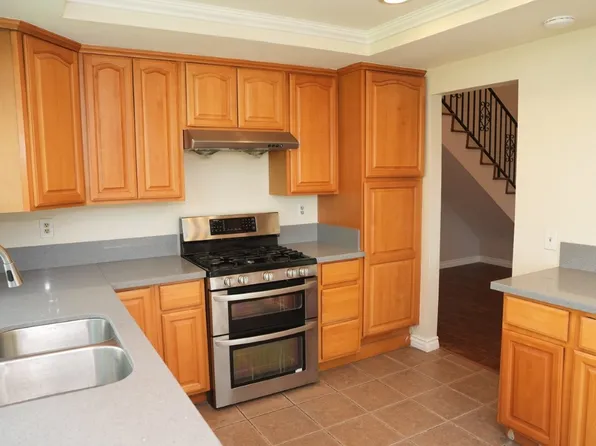 1324 Oahu St, West Covina, CA 91792