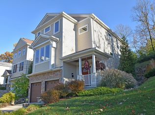 608 Rushton Rd, Cincinnati, OH 45226