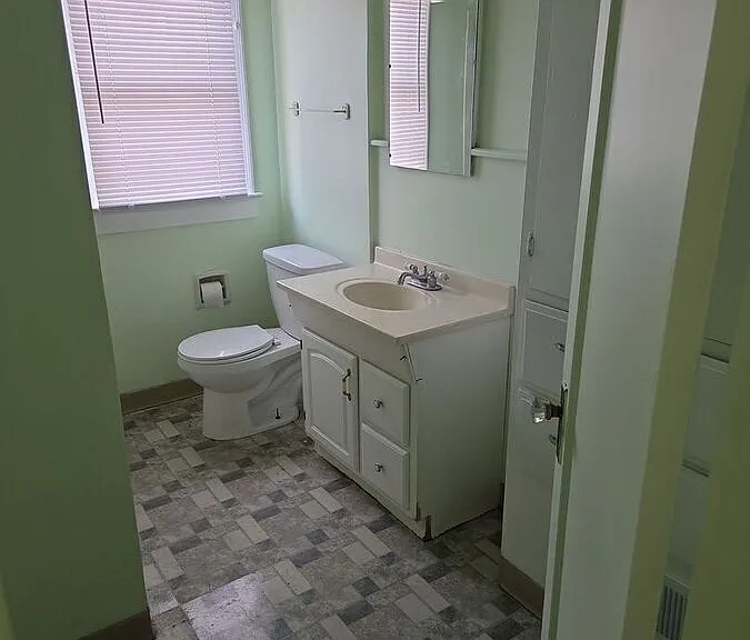 302 N Birch St #1 — Photo 3