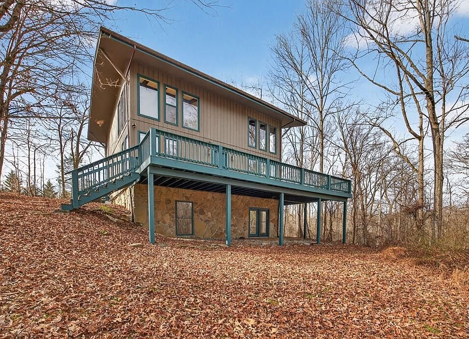 1st image of 2400 Burgess Falls Rd