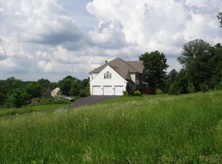 2030 3 Mile Run Rd, Perkasie, PA 18944