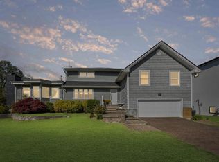 564 Rica Ln, Woodmere, NY 11598