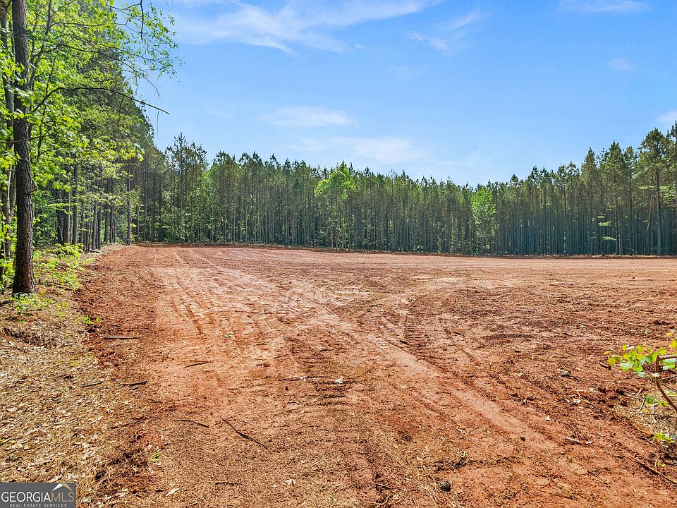 1st image of 446 Parks Rd