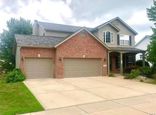 111 Chamberlain Dr, Edwardsville, IL 62025
