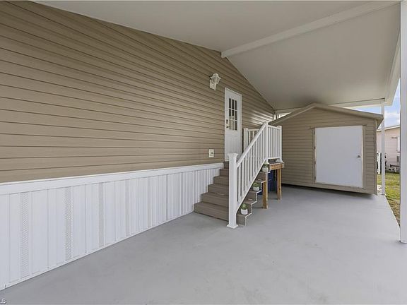 3rd image of 24 Red Poinciana DR