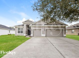 328 Burchington Dr, Debary, FL 32713