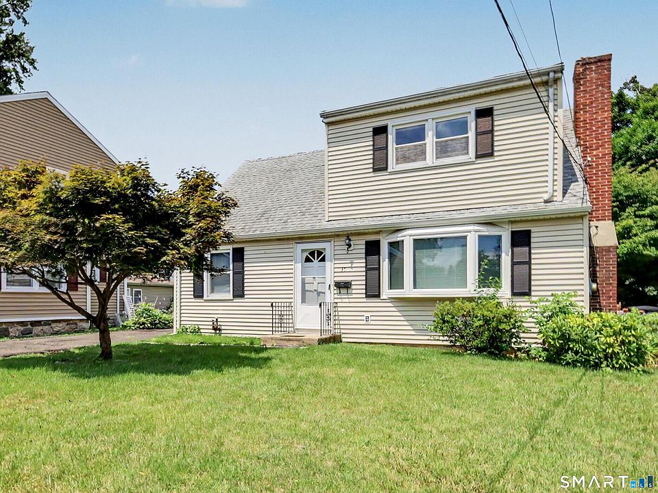 1st image of 35 Travis Avenue