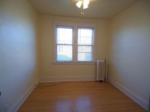 3rd image of 3059 N Maryland Ave #D81e3961b