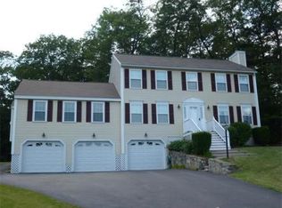 69 Turtle Hill Rd, Dracut, MA 01826