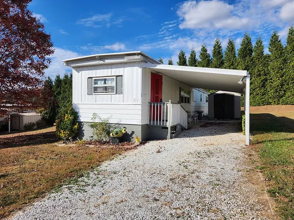 87 Klondike Ln, Hendersonville, NC 28792