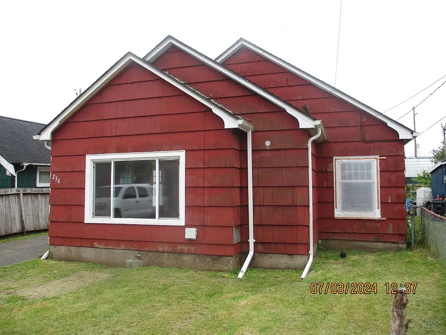 256 Chenault Ave photo 1
