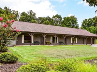 85 Old Chicken Farm Rd, Young Harris, GA 30582